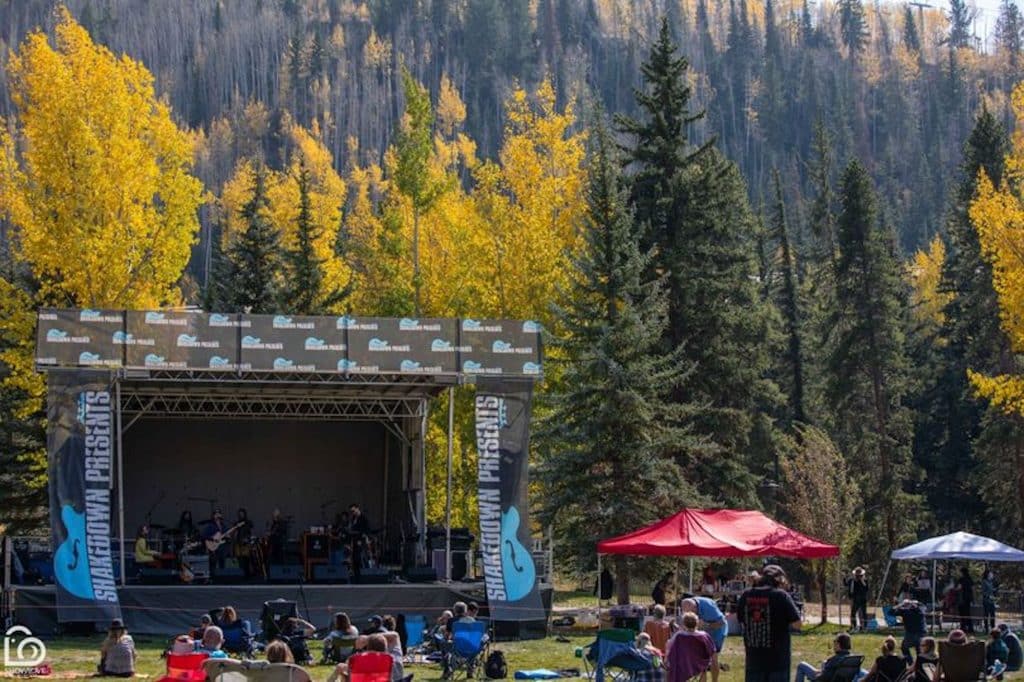 Shakedown Bar Vail is taking music to the streets